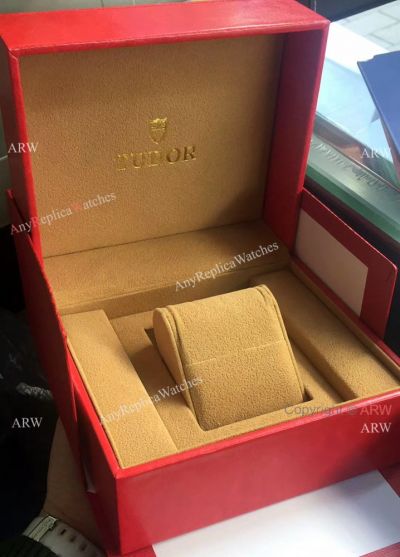2018 Replica TUDOR Box - Red Watch Case